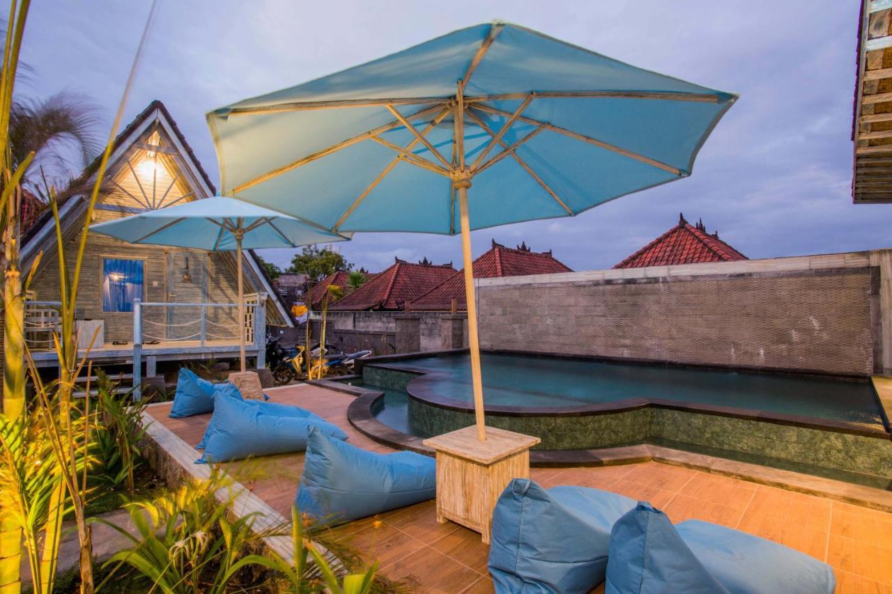Villa D'Yuki Huts Lembongan à Nusa Lembongan Extérieur photo