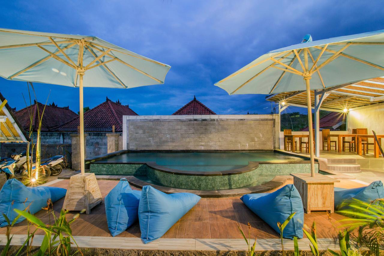 Villa D'Yuki Huts Lembongan à Nusa Lembongan Extérieur photo