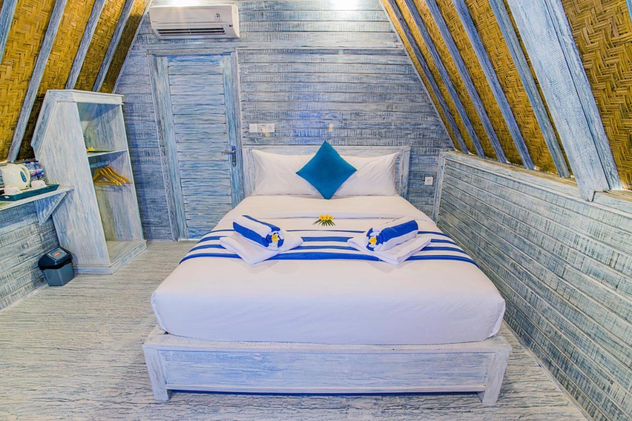 Villa D'Yuki Huts Lembongan à Nusa Lembongan Extérieur photo